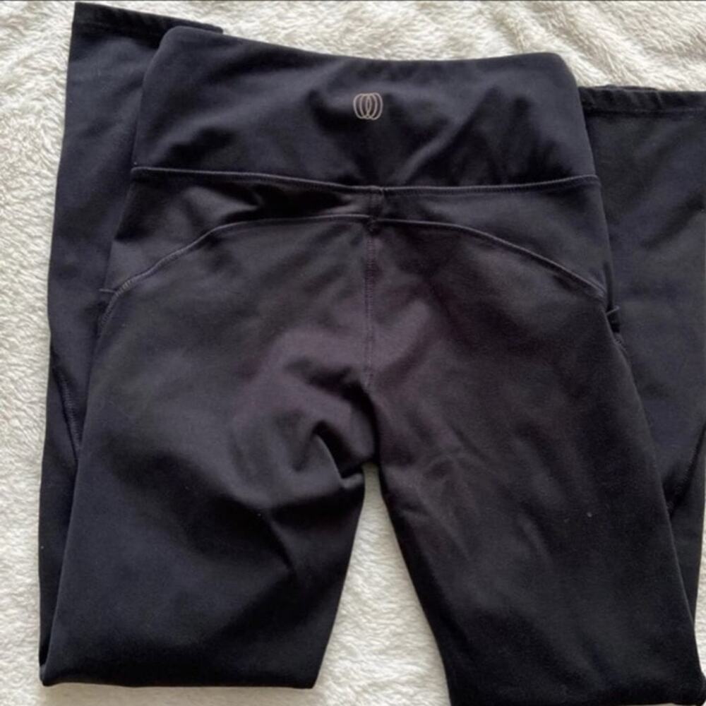 Black Leggings - Picture 5 of 6